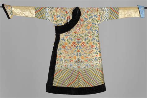 Mongolian Deel Robe World History Encyclopedia